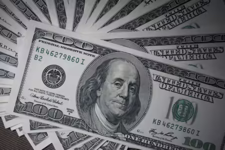 سعر الدولار مقابل الجنيه المصري اليوم الثلاثاء 5 نوفمبر
